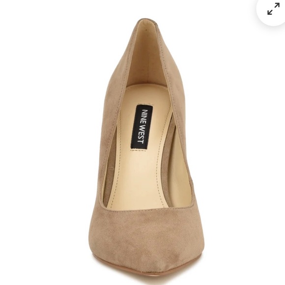 Nine West ‘Tatiana’ Pumps - Picture 2 of 7